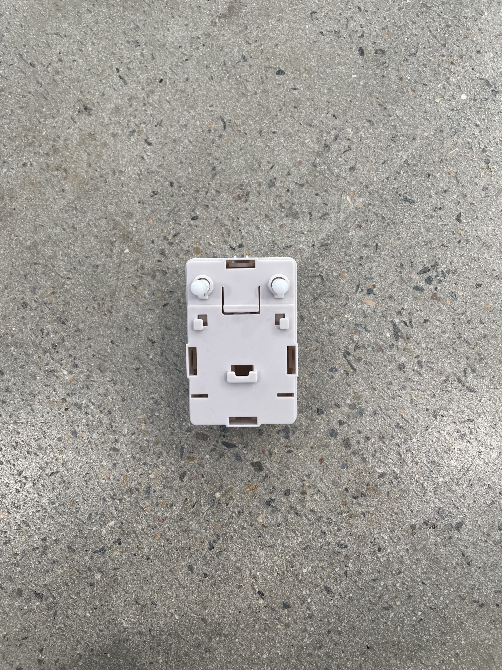 WDI Toilet Flush Box 2020 | Genuine iLife Cistern Part - Image 2