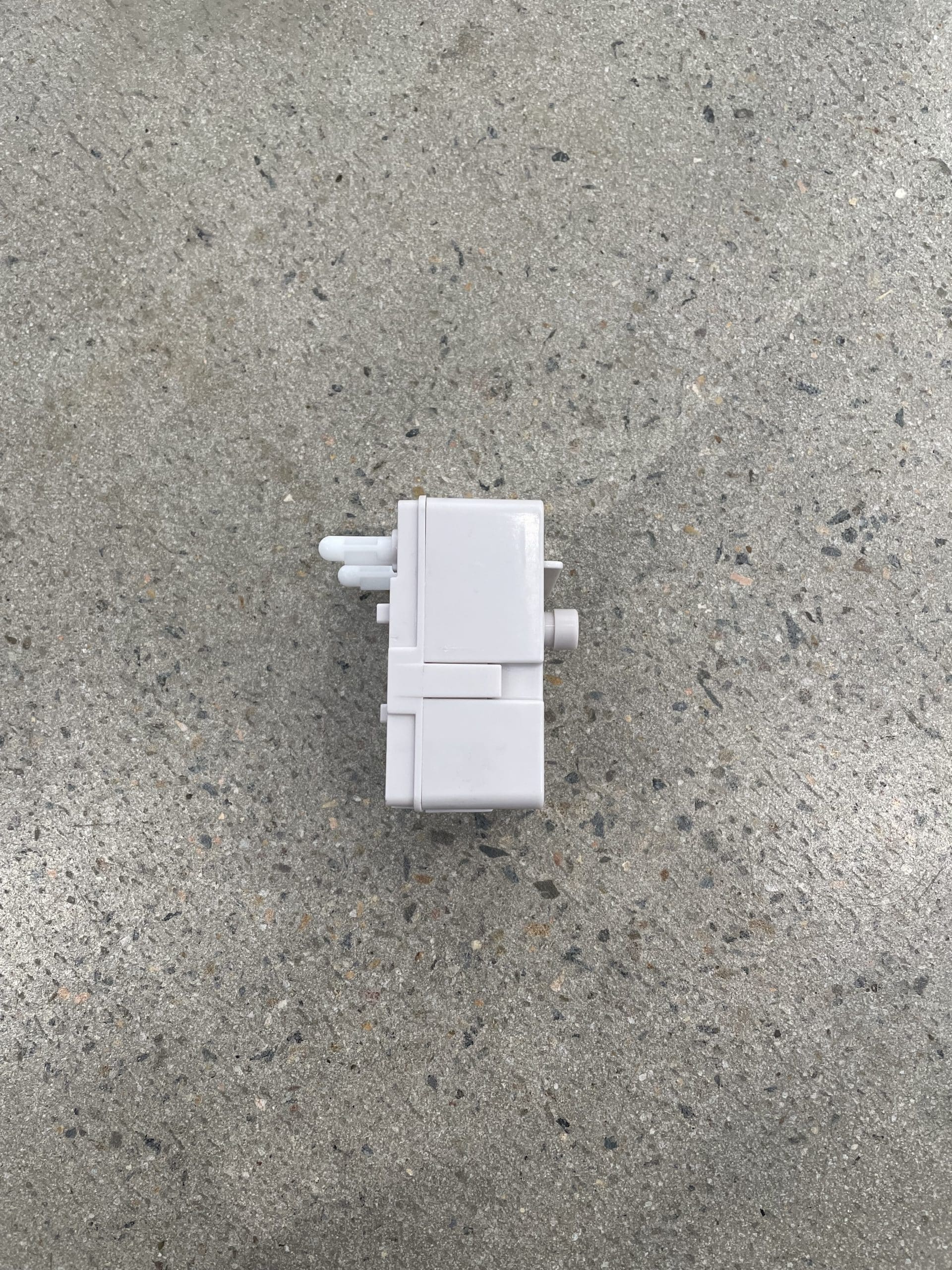 WDI Toilet Flush Box 2020 | Genuine iLife Cistern Part - Image 3