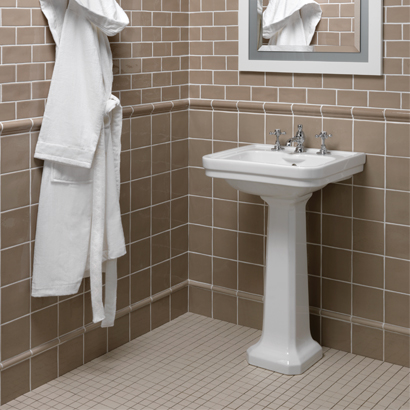 Turner Hastings Stafford 51 X 43 Basin & Pedestal - Image 2