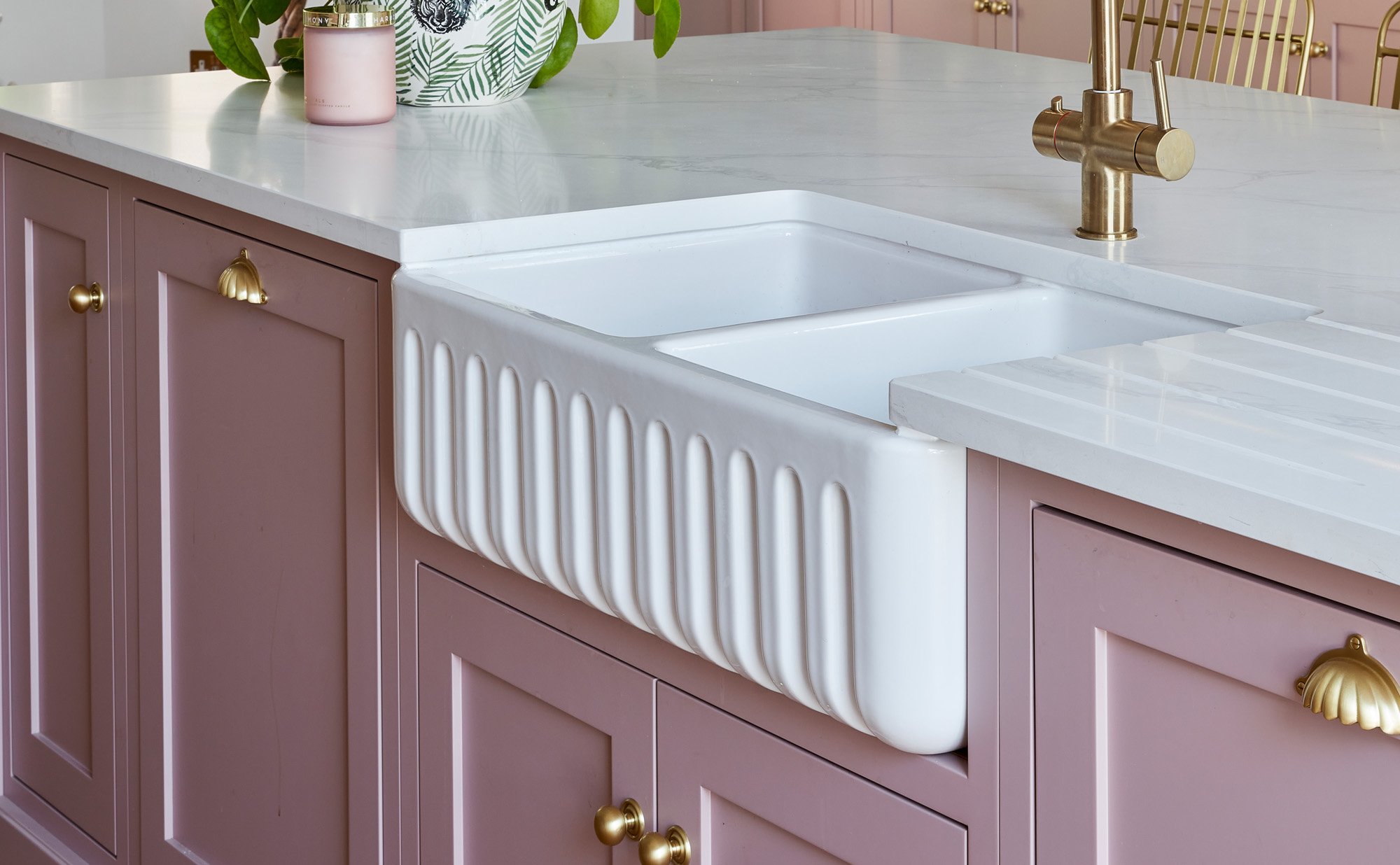 Shaws Ribchester 800 Ceramic Butler Double Bowl Sink